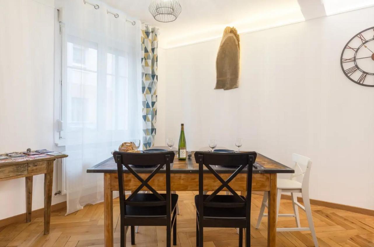Colmar Appt familial à 3 min du centre - parking gratuit - Une chambre et 5 pers Extérieur photo
